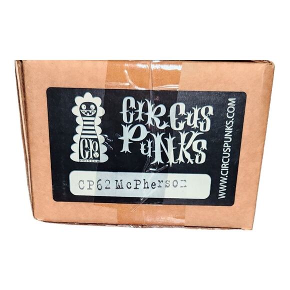 Circus Punks Rare George Lopez NIB #96 Of 200 Signed By Artist McPherson (2005) - Picture 7 of 7